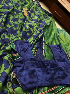 Women Saree Wuth Blouse