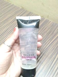 Huda Beauty Primer