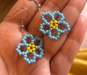 Cute Pinteresty Flower Earrings