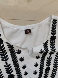 Rakul Preet White Black embroidered Kurta