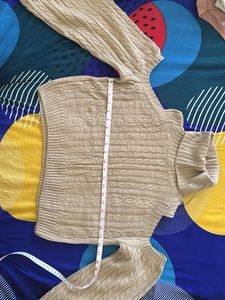 stylist sweater