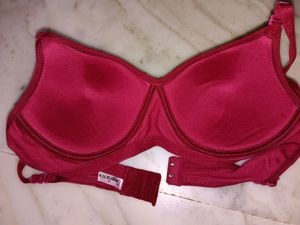 Skybeauty Lingerie Bra Size 32B.( New )