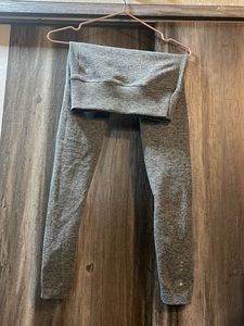 Max gym wear pants.