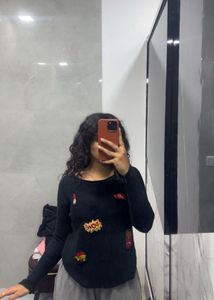 Black Full Sleeve Cute Sweater