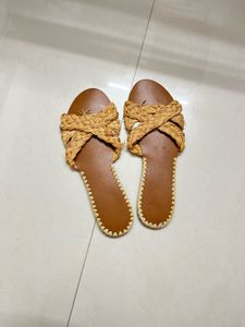 Woven Slide Sandals 👠