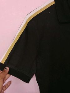 DOLCE &amp; GABBANA Black Tshirt