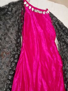 gown