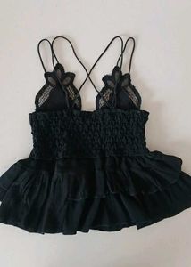 Black Lace Tiered Cami 🖤