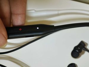 🎧 OnePlus Bullets Wireless Z2 (Magico Black)