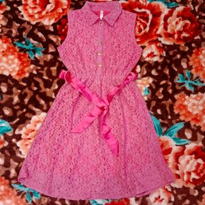 Coller Neck Pink Knee Length Dress