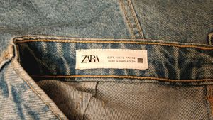 Zara Beautiful Mini Skirt