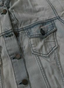 Vintage 90s Denim Trucker Jacket Lightwash