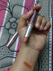 Lakme 2 lipstick both colour girls coolest all tim