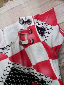 Combo Of Funky Checkered Dress And Pant