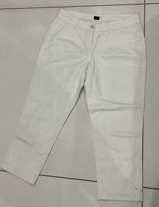 White Cropped Pants
