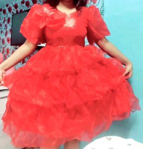 RED TUELLE FAIRYTALE DRESS ✨♥️