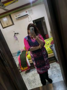 Pink &amp; Navy Printed Kurti