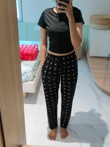 Comfy Black Printed Pajama / Lower