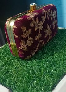 Pretty Hand Bag With Sling