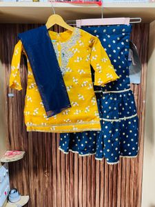 Girls' Ethnic Set