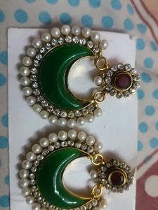 Green Antique Earings