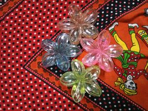 Cute Flower Hair Clips - Set of 4