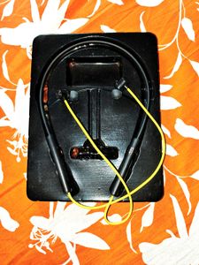 Wireless Neckband