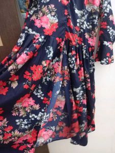 Floral Print Dress front cut design