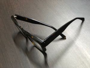 Hugo Boss Vintage Style Eyeglasses