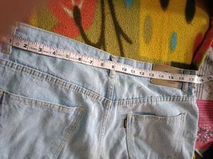 Light Wash Denim Jeans