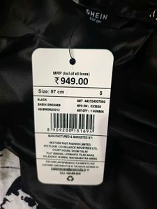 Chic Black Puff Sleeve Dress