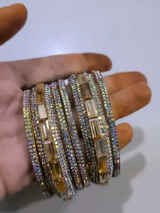 Sparkling Bangle Set