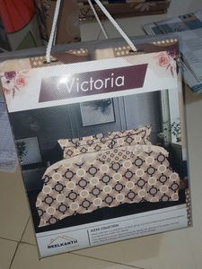 Double Bedsheet With 2 Pillow Cover
