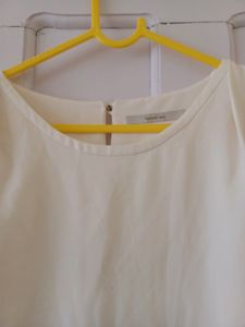 Flowy White Top