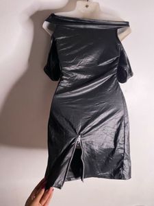 Gothic Black Imported Bodycon🕷️