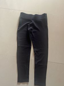 Stylish Black Leggings