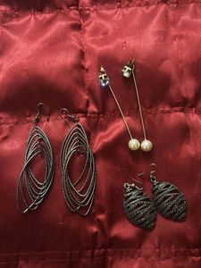 Earring Bundle - 3 Pairs
