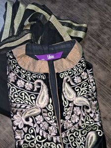Elegant Embroidered Kurta Set