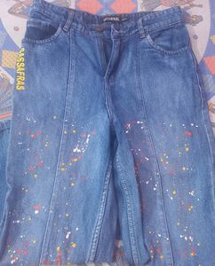 High Waisted Staight Fit JEANS