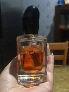 Giorgio Armani Si Perfume