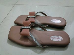 English Club Bow Sandals