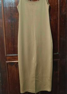 Bodycon Dress With Back Slit