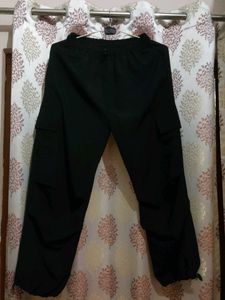 Women Parachute Pants Combo⭐