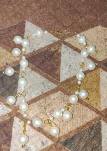 Pearl &amp; Gold Delicate Necklace