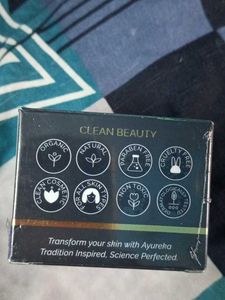 Ayureka Depigmentation Night Cream