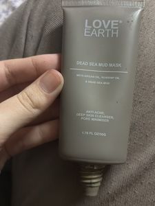 Love Earth Dead Sea Mud Mask