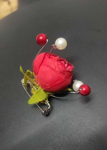 NEW UNUSED Mystic Rose Brooch Jewellery
