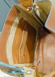 Guess Brown Tote Bag – Stylish Leather Handbag