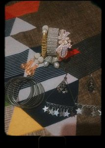 Girls 3 Hand Bracelets, Silver Bangles & Earrings