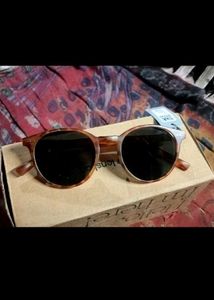 Tortoise Shell Round Sunglasses